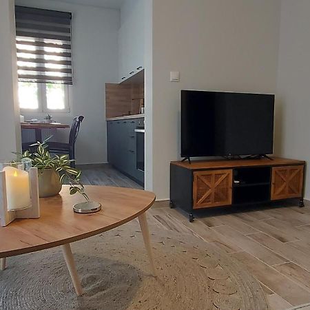 Amj Thessaloniki Apartment Bagian luar foto